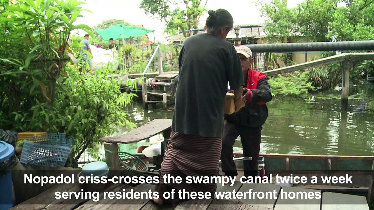Postal boating: the Bangkok mailman still bring...