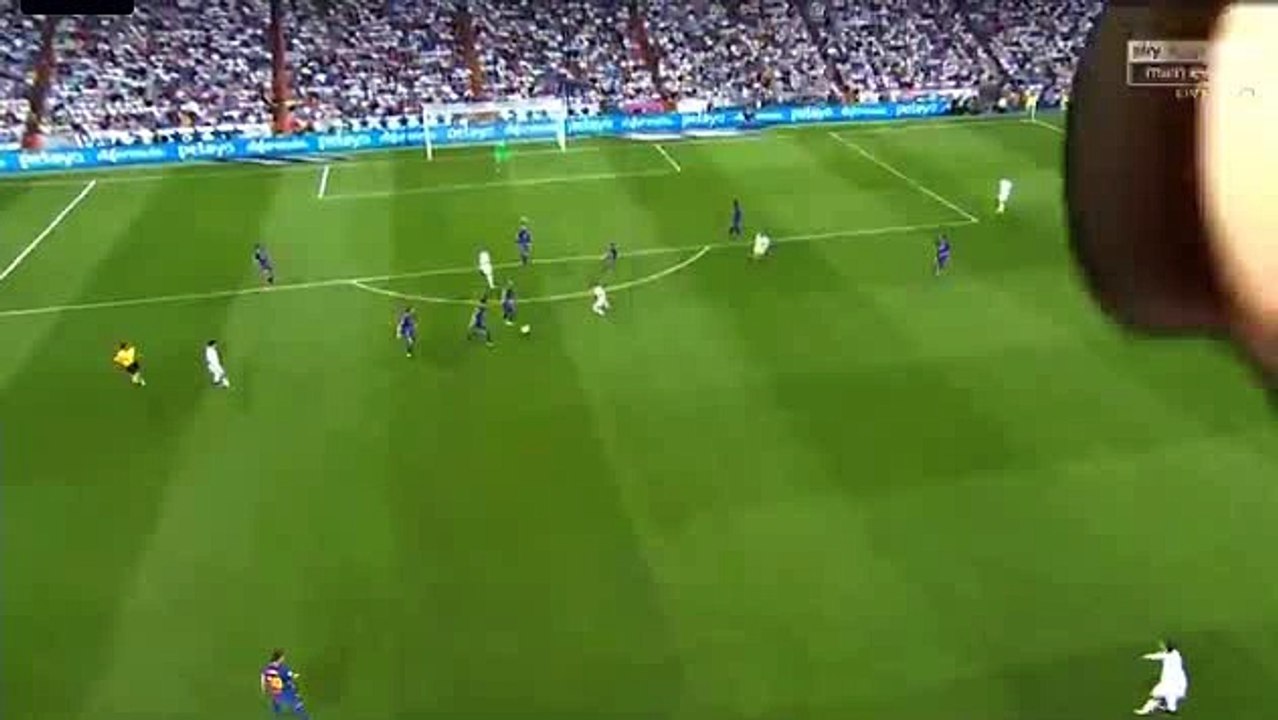 Karim Benzema Goal HD - Real Madrid	2-0	Barcelona 17.08.2017