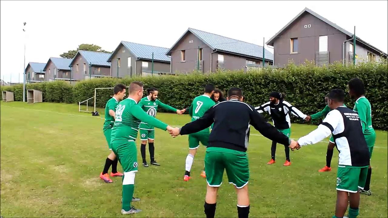 Premier match amical remporté (4-3) avec le jol...