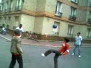 sisi boro haks et tt les autres