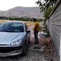 Ouvrir une Peugeot 206 sans la clé