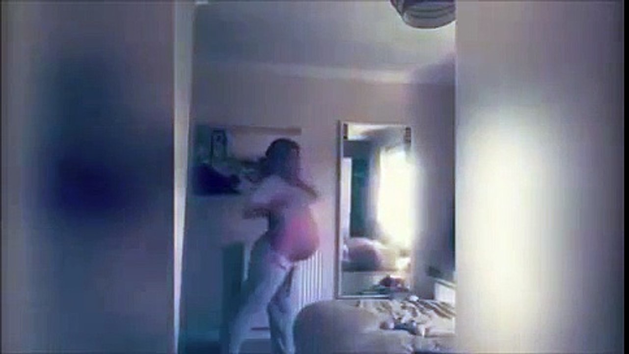 Une maman se met à danser le booty shake pour provoquer la naissance du bébé