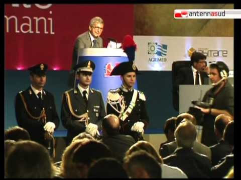 TG 10.09.11 Fdl: Vendola e Fitto insieme per vincere la crisi