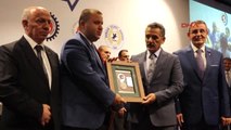 Samsun TOBB Başkanı Hisarcıklıoğlu, Samsun'da Ödül Törenine Katıldı