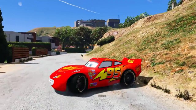 Şimşek McQueen ve Örümcek Adam Süper Hızlı Motorlarla Tanışıyor (Çizgi Film Tadında - Türkçe Dublaj)