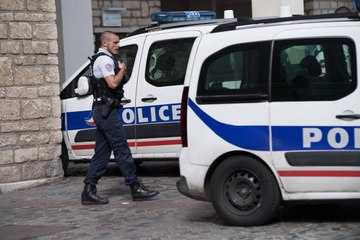 Concours photo pour dénoncer l’état du matériel de police