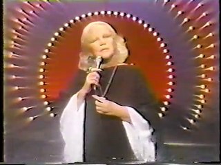 Peggy Lee Send in the Clowns Johnny Carson #2