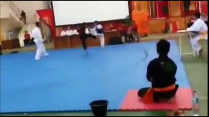 pencak silat sakato minang kabau vs percaya diri