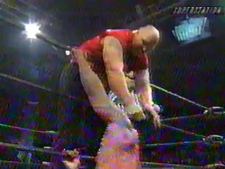 2/2 BELOW THE BELT NORMAN SMILEY ENDS BEATING GOING SOUTH OF BORDER ON BARRY BLACKTOP BULL