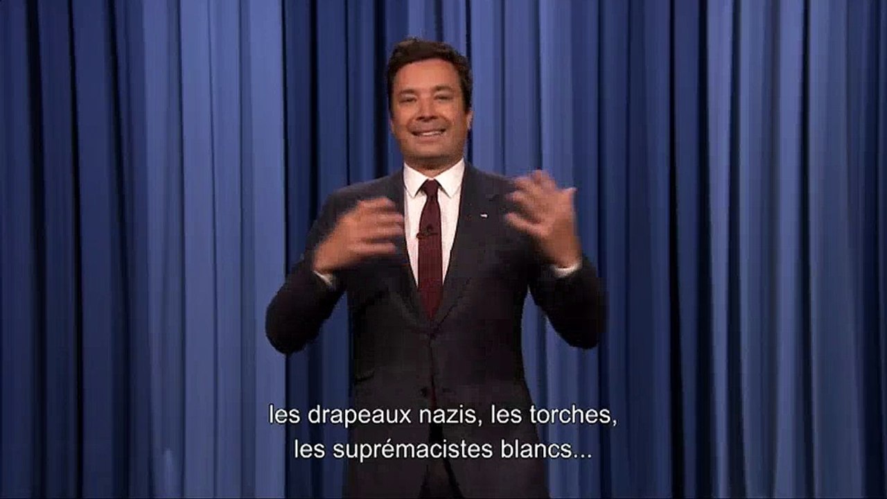Ému, les larmes aux yeux, le présentateur Jimmy Fallon réagit aux événements de Charlottesville et aux propos de Trump -