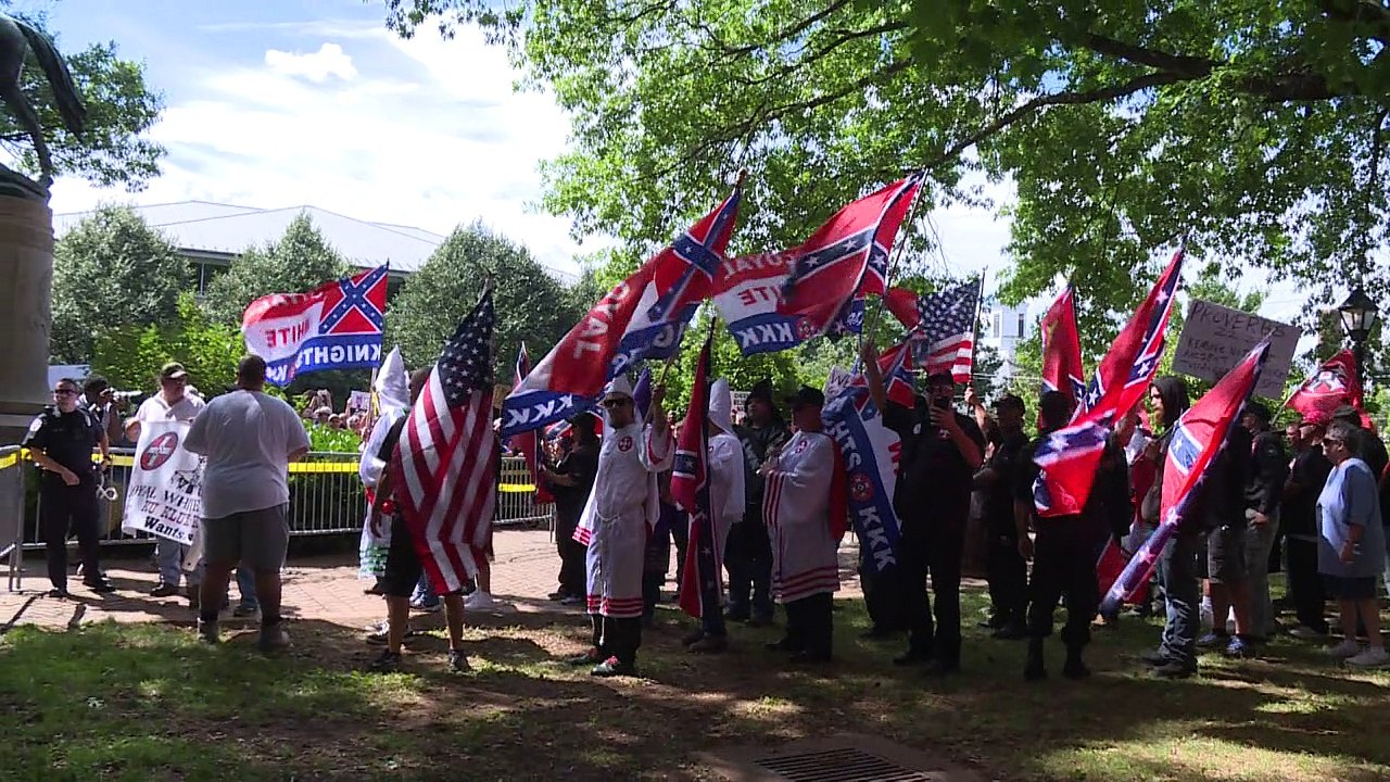 Was tun mit Südstaaten-Denkmälern?