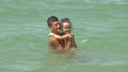 Pishinat, kujdes fëmijet! - Top Channel Albania - News - Lajme