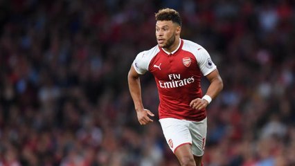 Скачать видео: Chelsea target Oxlade-Chamberlain is staying at Arsenal - Wenger