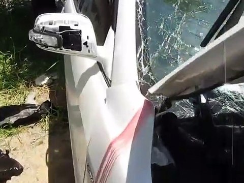 Quand le tapis de sol de la voiture provoque un terrible accident