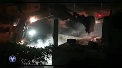الجيش الإسرائيلي يهدم منزل "عمر العبد" منفذ عملية حلميش
