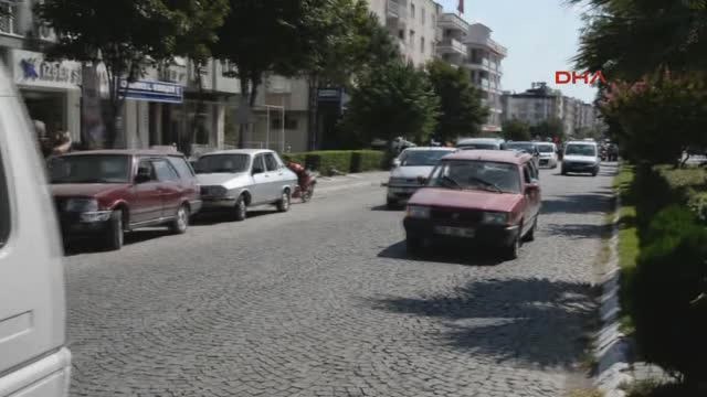İzmir İntihar Ettiği Söylenen Genç Kadının Dövülerek Öldürüldüğü Ortaya Çıktı