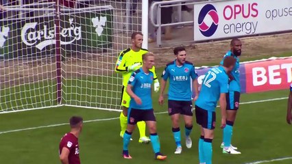 Un gardien anglais réussit 3 sauvetages au foot