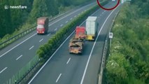 CCTV captures car travelling wrong way down China motorway