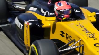 Robert Kubica testing F1 car in Valencia 2017