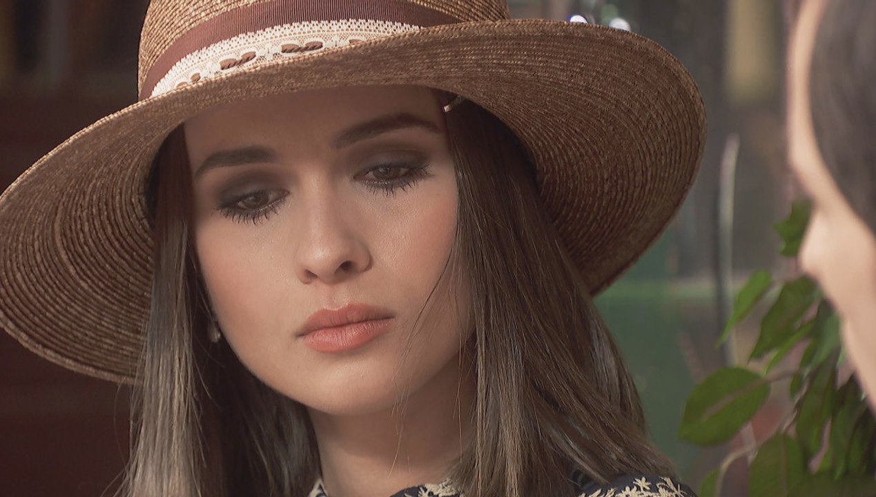 Beatriz a Aquilino: "Tengo que hablar seriamente con usted"
