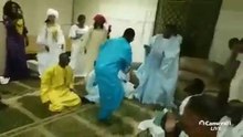 Voici la vidéo de Cheikh Bethio qui a fait sortir Serigne Mame Mor Mbacké de ses gondes