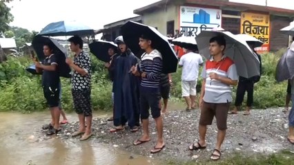 Rescue Elephants Carry Hundreds To Safety In Nepal Flood