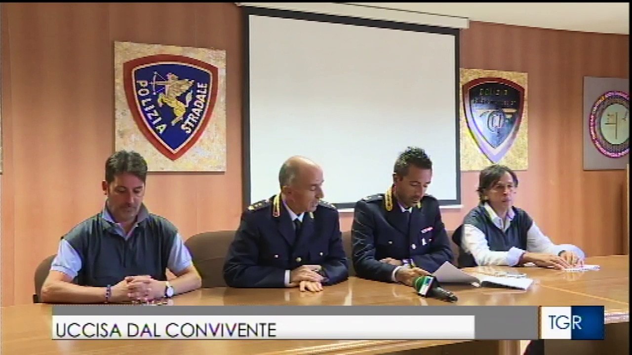 uccide moglie