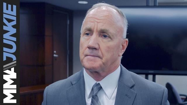 NSAC executive director: Mayweather-McGregor in eight-ounce gloves 'a win-win situation'