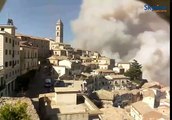 SantAgata di Puglia, lincendio che sta devastando il borgo appenninico