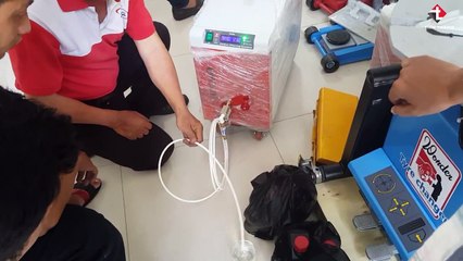 Máy vệ sinh buồng đốt xe máy HP EWA 386FV