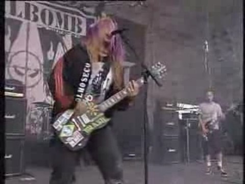 Nailbomb-Wasting Away (live)