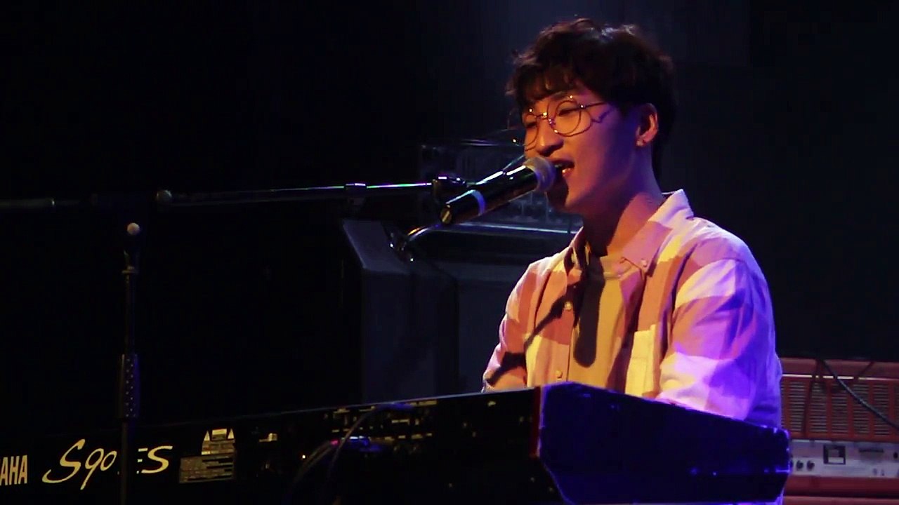 [기련] 싱어송 라이터 '이제와서 뭘' 라이브 영상!-73v2pbhztvs