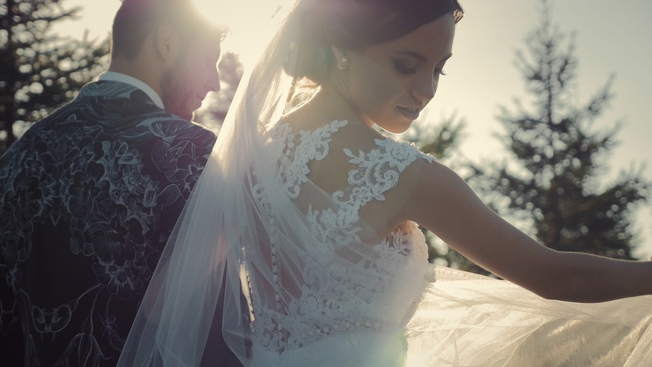 Chris & Deny - Wedding Video Portrait