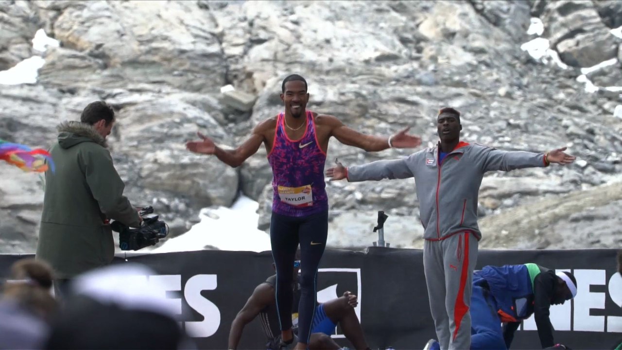 Record du monde du triple saut: Taylor doublement battu