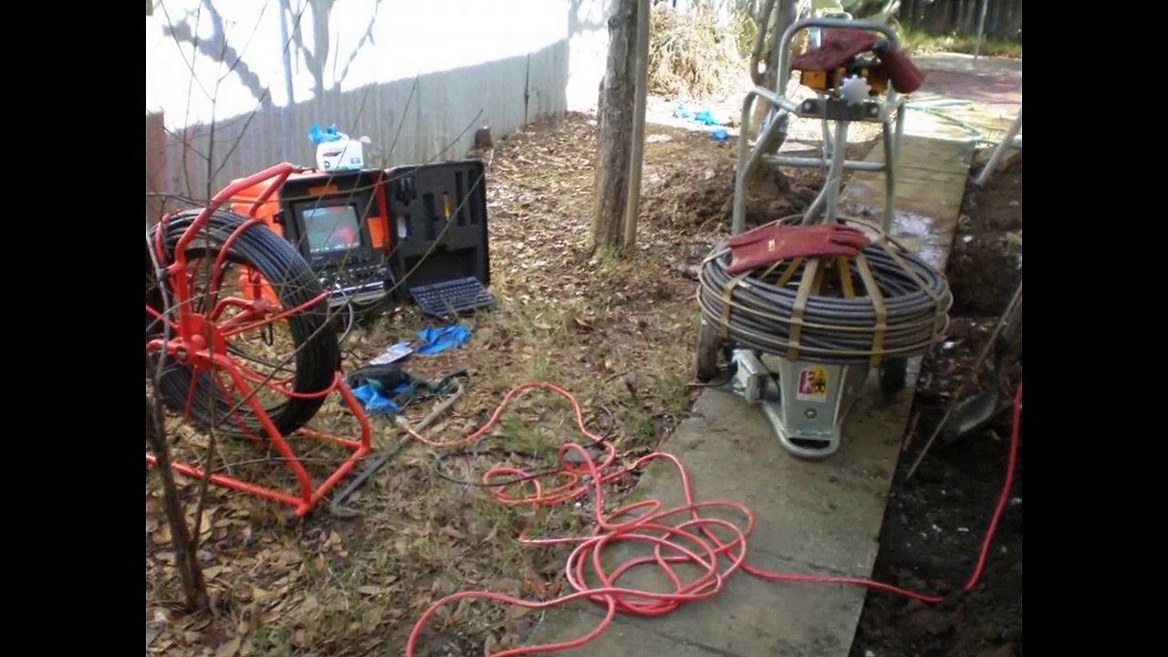 Αποφράξεις Πειραιάς -210.573.7000- Apofraxeis Pireas