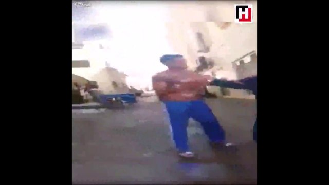 Cette mère met un coup de boule à son fils en Turquie !!