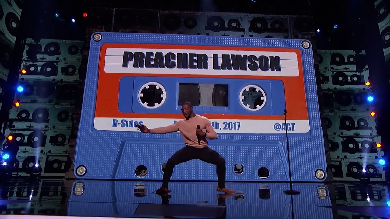 Preacher Lawson: Comedian Covers Clapping to Smartphones - America's Got Talent 2017