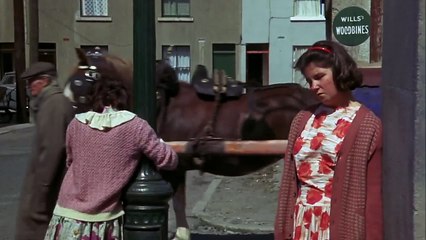 My Left Foot | The Painting (HD) Daniel Day Lewis, Brenda Fricker | 1989