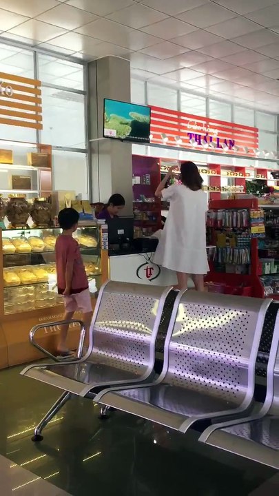 Hồ Ngọc Hà hẹn hò cùng Kim Lý