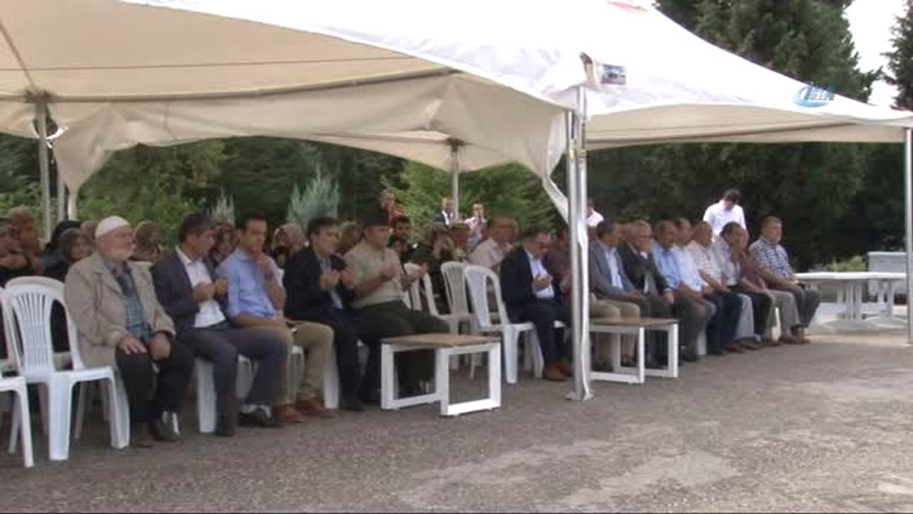 17 Ağustos Depreminde Vefat Edenler Dualarla Anıldı