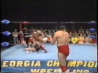 Jimmy Snuka vs Kevin Von Erich