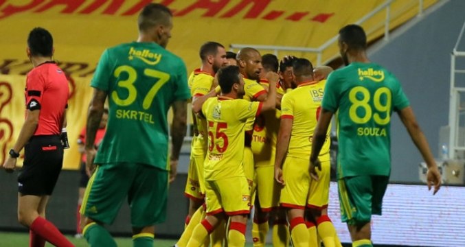 İlk Hafta Sonunda Şampiyonluk Bahis Oranları Değişti, Fenerbahçe Çakıldı