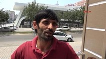 Adana Bitkisel Hayattaki Ece'nin Oturduğu Apartman Görevlisi Her Şey Bir Anda Oldu