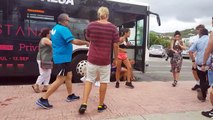Ibiza : Un couple de touristes s'en prend à un chauffeur de bus