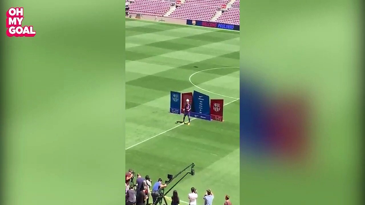 Les jongles de Paulinho lors de sa présentation