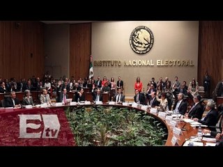 INE ordena a PAN retirar spot de relojes / Titulares de la tarde