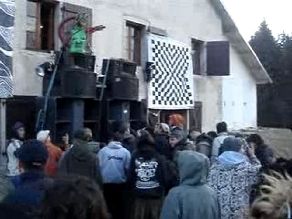 Teuf art est nié 27-10-07 1/3