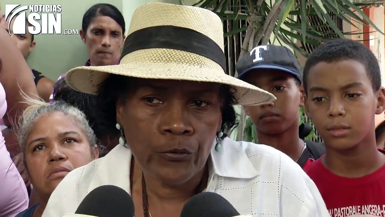 Velan restos de joven encontrada en unos matorrales con varios impactos de bala