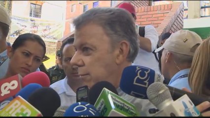 Santos dice apoyo venezolano a paz no evitará que denuncie fin de democracia