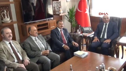 Download Video: Van Bakan Eroğlu: Hakkari Terörle Değil, Huzur Bölgesi Olarak Anılacak